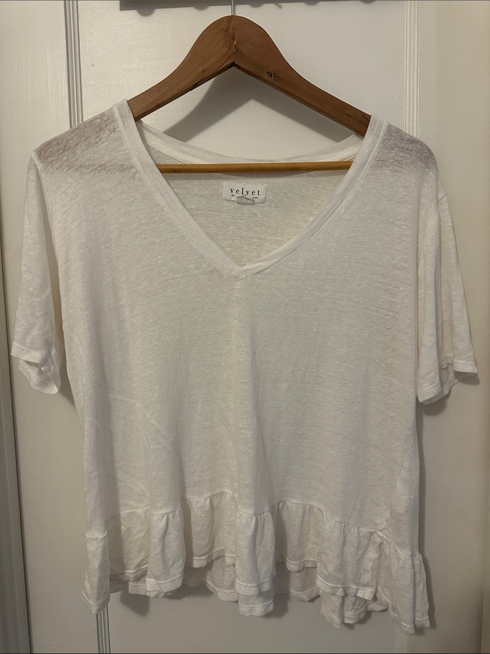 Velvet White V-Neck Ruffle-Hem Short Sleeve Top